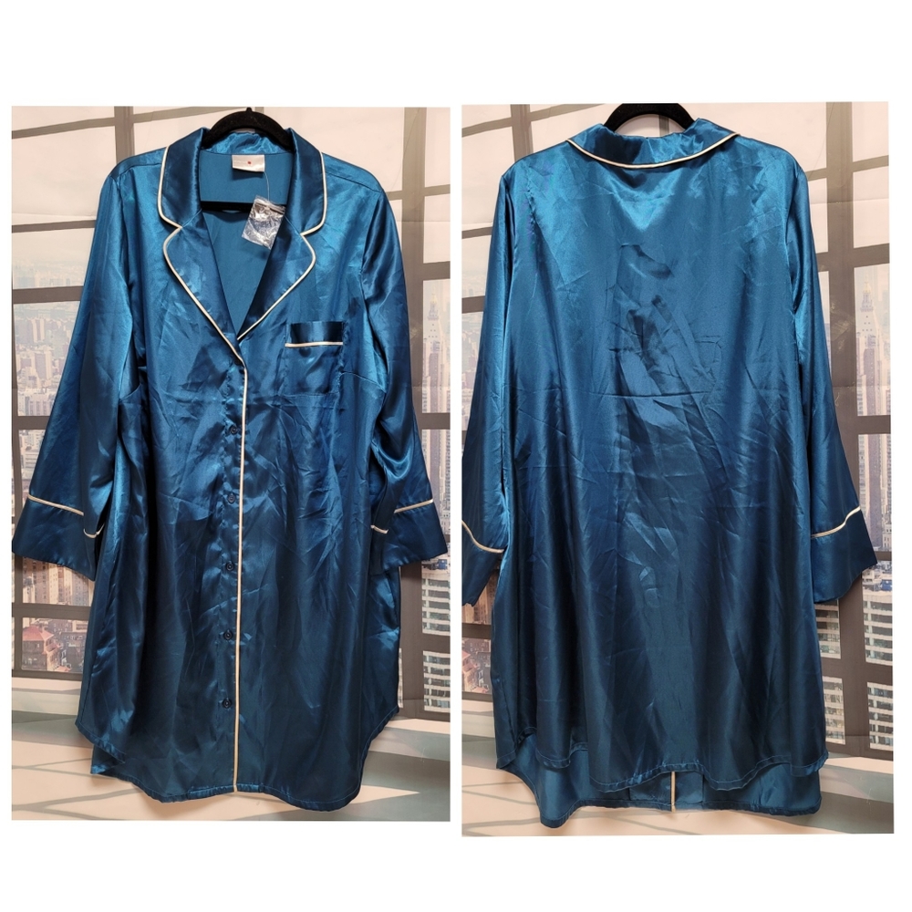 NWT PLUS Sized Nightshirt